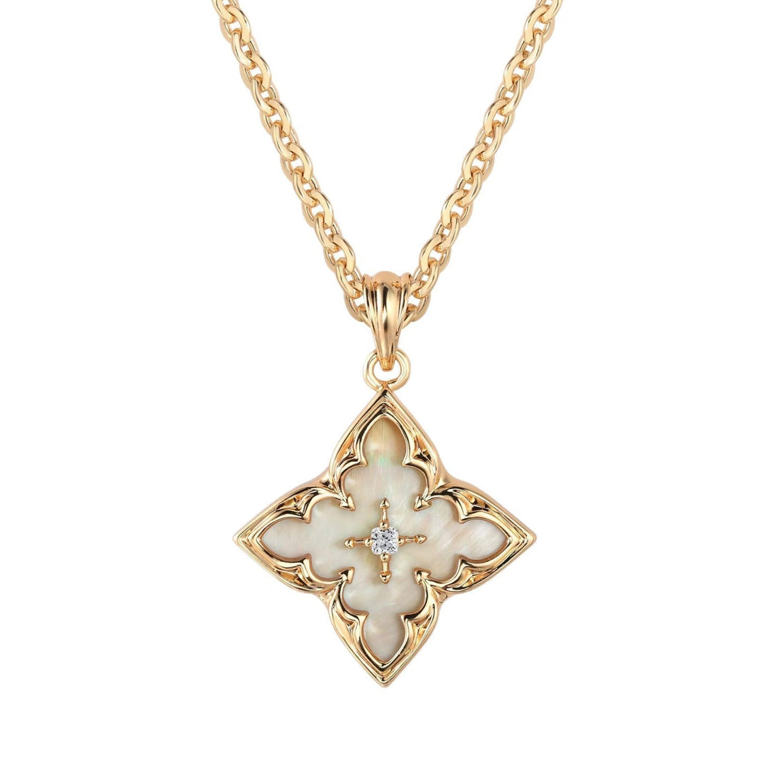Brown Clover Pendant Necklace | Gold