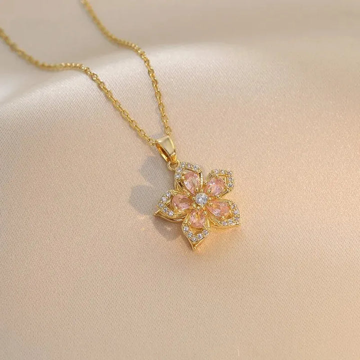 Primavera Collane Floreali Donna