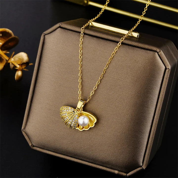 Romanticismo Collana Dorata Donna